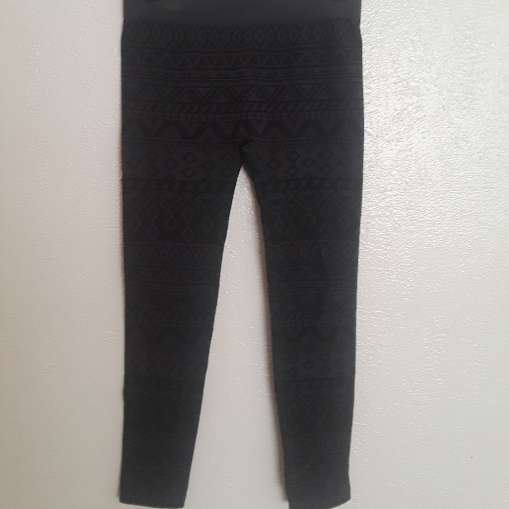 Black and Gray Tribal Leggings